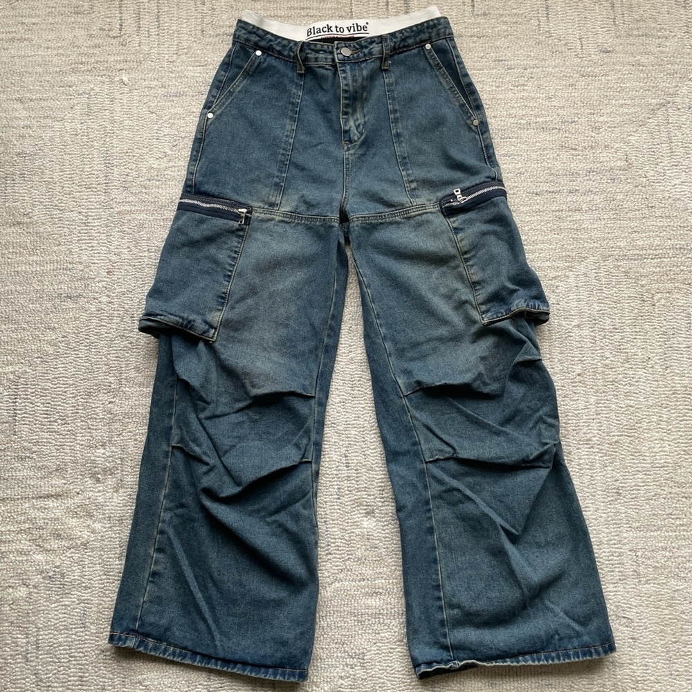 AElfric Eden Black to Vibe Y2K Streetwear Cargo Distressed Women’s Jeans 32x29